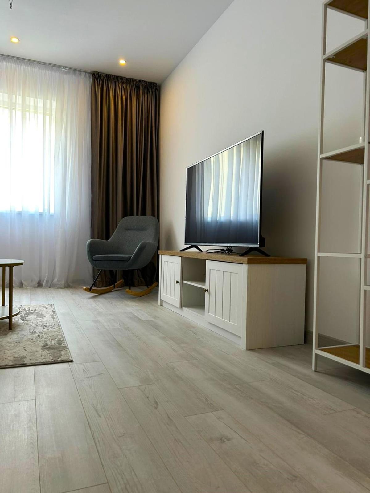 Yamaluxe Apartments - Silent & Warm With Many Facilities บูคาเรสต์ ภายนอก รูปภาพ